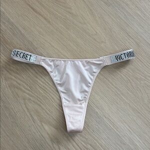 Victoria’s Secret Shine Strap Logo Thong Panty